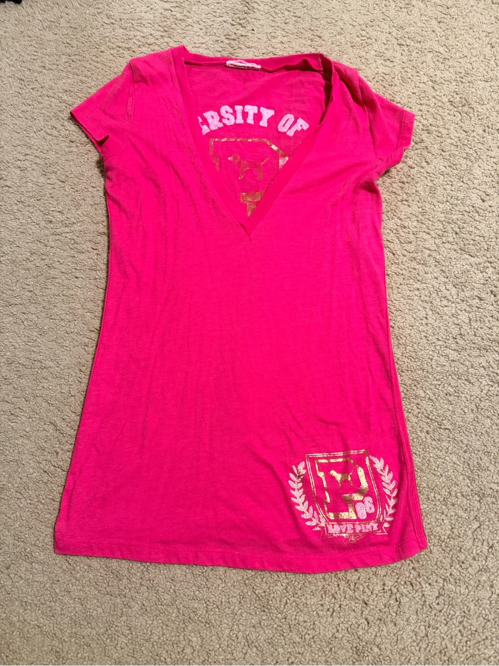 VS Pink Tee